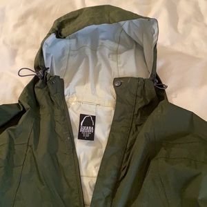 Sierra Rain Jacket - Large
